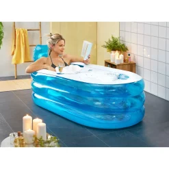 Die moderne Hausfrau Aufblasbare Badewanne blau