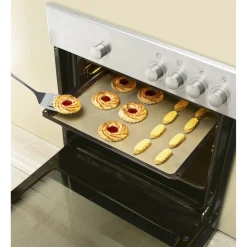 Die moderne Hausfrau Backofen-Schutzfolie