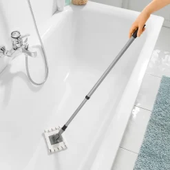Die moderne Hausfrau Bad- und Fliesenwischer