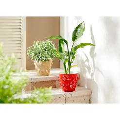 Die moderne Hausfrau 3D-Blumentopf rot