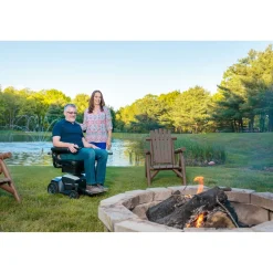 Die moderne Hausfrau Elektrorollstuhl M35+ mit Staufächern, 6 km/h pink