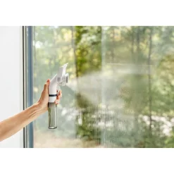 Die moderne Hausfrau Fensterreiniger „Rückstandsfrei“
