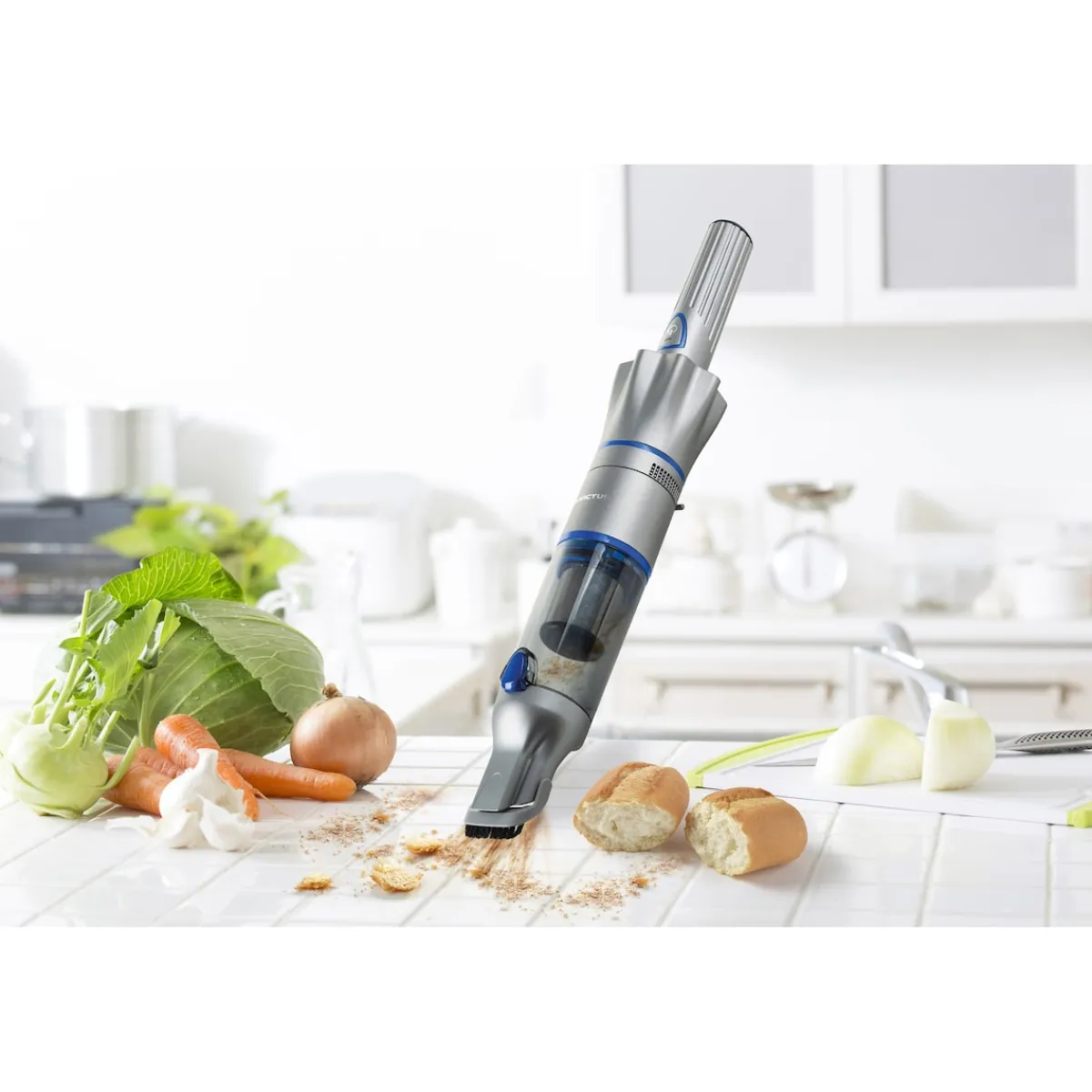 Die moderne Hausfrau Hand und Bodenstaubsauger "Invictus One 2.0"