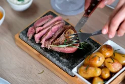 Die moderne Hausfrau Heißer Stein -