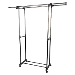 Die moderne Hausfrau Kleiderständer