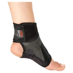 Die moderne Hausfrau Knöchelbandage mit Tapeverstärkung rechts