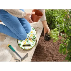 Die moderne Hausfrau Kniekissen „Zitrone“