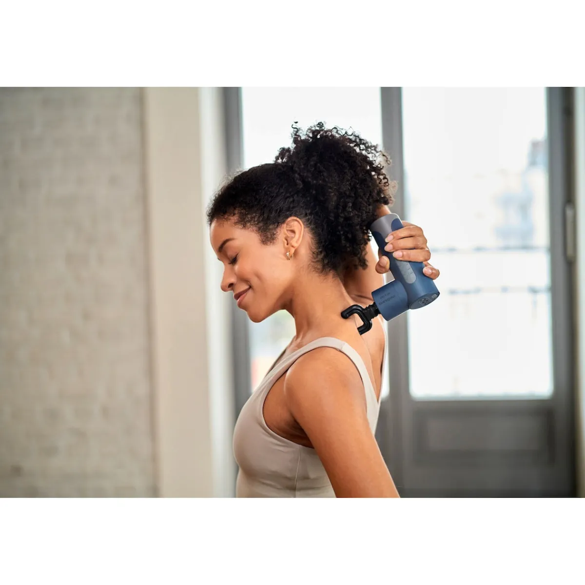 Die moderne Hausfrau Massagepistole "Hot & Cold MG 600"