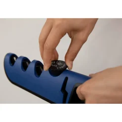 Die moderne Hausfrau Messerschärfer „3 in 1“ BladeStar