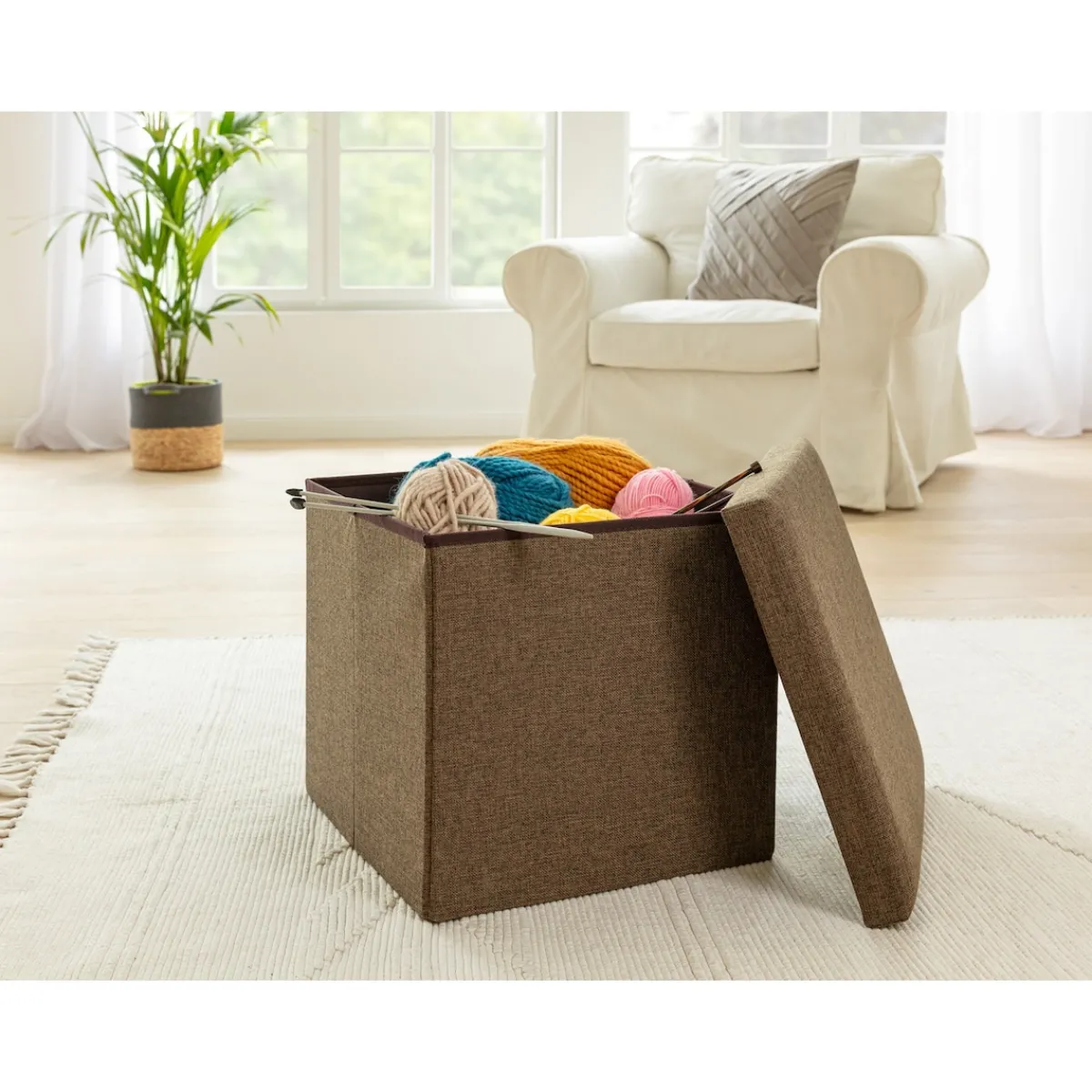 Die moderne Hausfrau Sitzhocker „Würfel“