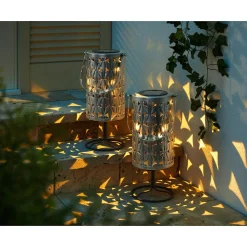 Die moderne Hausfrau Solar-Leuchte „4 in 1“, 1 Stück