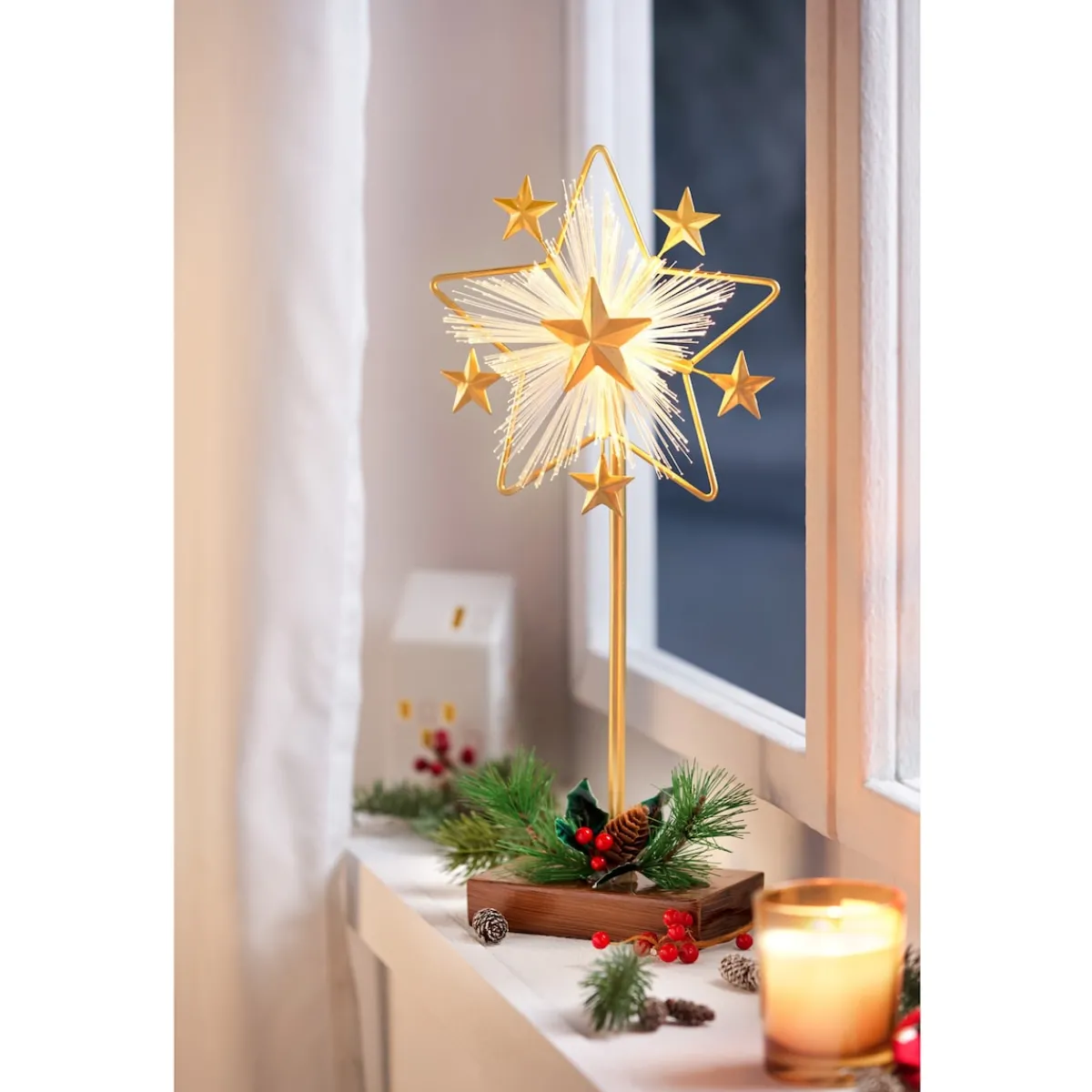 Die moderne Hausfrau Stern mit Ständer „Sternenstaub“