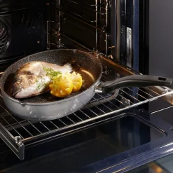 Die moderne Hausfrau STONELINE Fisch- und Schnitzelpfanne Oval 35x24 cm | mit Deckel