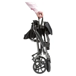 Die moderne Hausfrau Transport-Rollstuhl "Travelite"