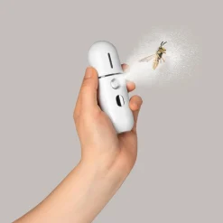Die moderne Hausfrau Wespenabwehr-Sprüher tickSAFE