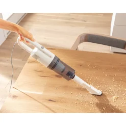 Die moderne Hausfrau Wischsauger